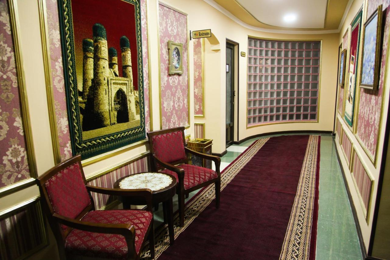 Kamelot Hotel Бухара Екстериор снимка